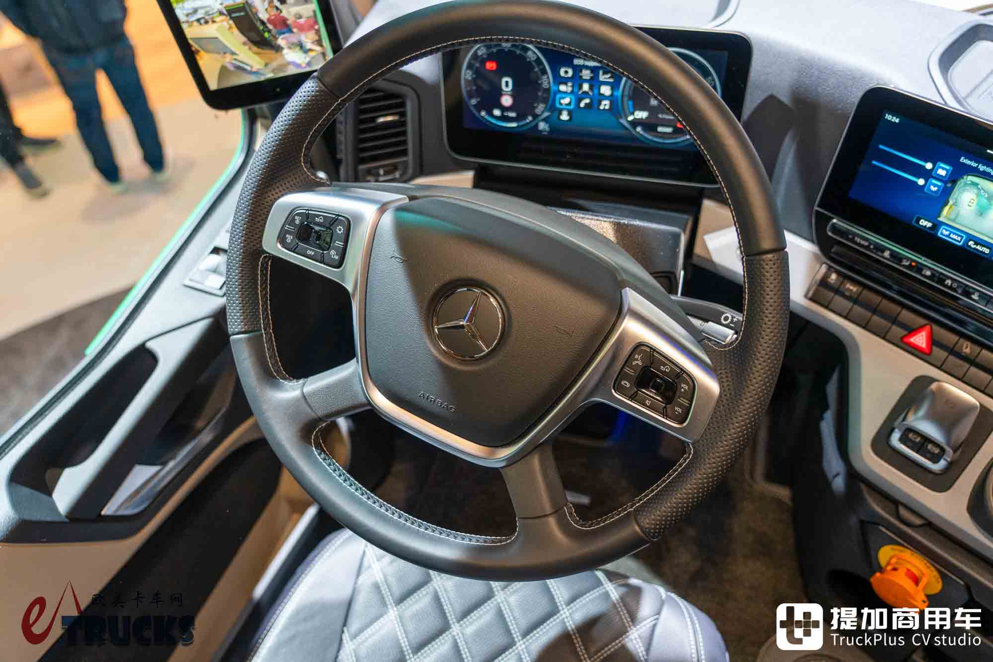 IAA 2026: умеет ли магистральный электрический грузовик играть в низкую седёлку? Детальный обзор тягача Mercedes-Benz eActros Lowliner
