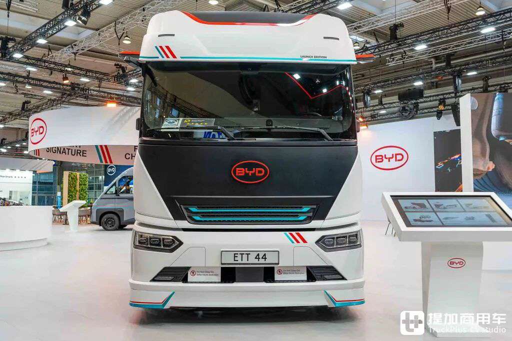 IAA 2026: электропривод 1000 л.с. + мегаваттная зарядка и пять звёзд безопасности! Полный разбор электрического тягача BYD ETT 44