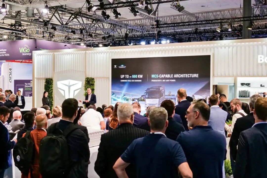 DeepWay представила стратегию интеллектуальных тягачей и углубила сотрудничество с DHL