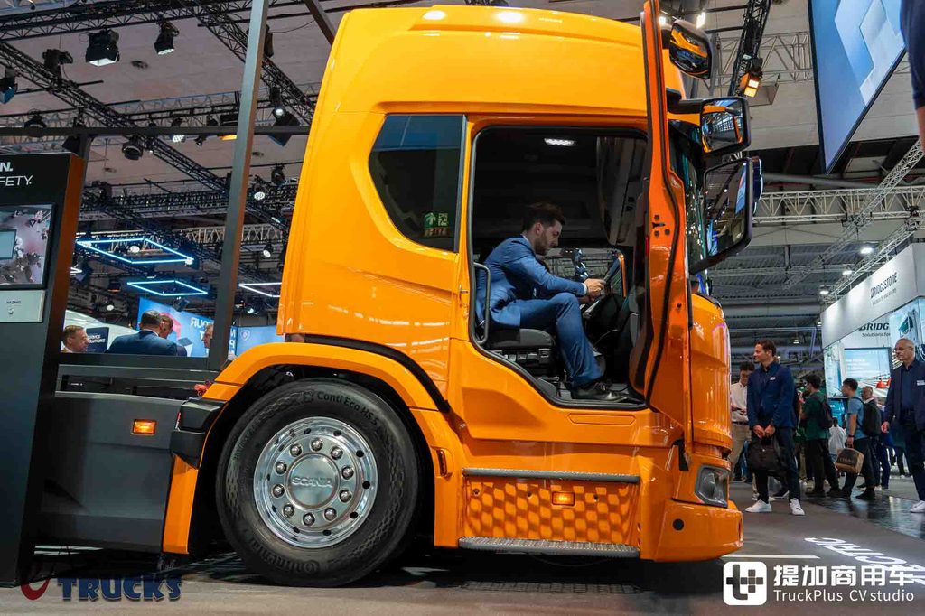 IAA 2026: знакомый Scania с иной «низкой посадкой»: глубокий фотообзор 30 L — электрического низковходного грузовика