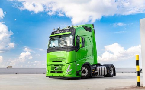 Проверен рынком и признан авторитетами: грузовик Volvo FH Aero готовится к официальному дебюту в Китае