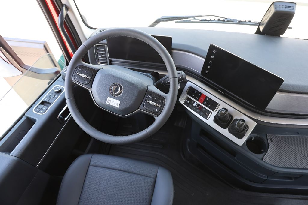 80% за 18 минут! Dongfeng Tianlong KH запускает сверхбыструю зарядку и полностью обновлённую кабину