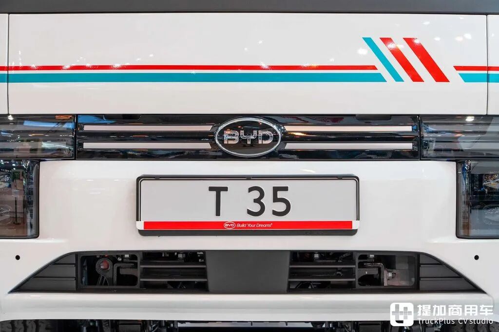 Лёгкий грузовик BYD T4 идёт в Европу? Зарубежный T35 дебютировал в Ганновере