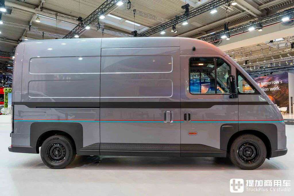 Редкий в Китае фургон BYD? Полный привод по опции и раздача энергии — BYD E-Vali в детальном обзоре