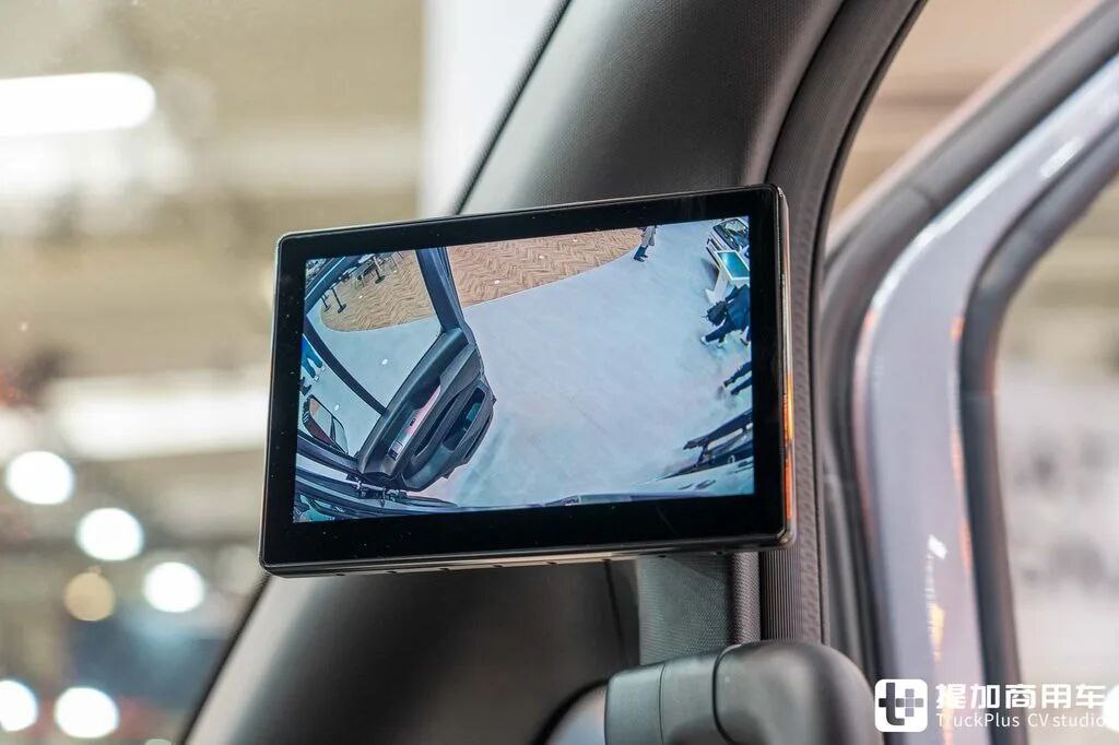 Редкий в Китае фургон BYD? Полный привод по опции и раздача энергии — BYD E-Vali в детальном обзоре